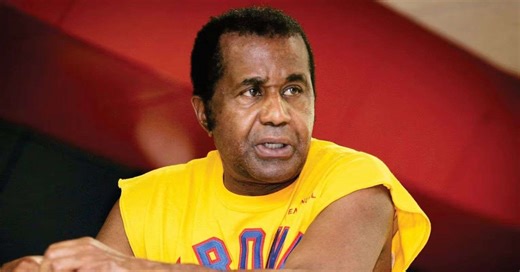 Emanuel Steward placed Muhammad Ali at number 2 when ranking his top 10 best fighters of all time | Boxing News