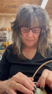One of you asked about gourd rims. Here’s a woven top | Gourds by Eileen