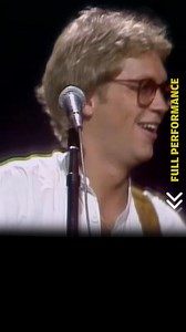 America performed “Sister Golden Hair” live on The Midnight Special, October 3, 1980 ⚡️ Watch the full performance NOW: https://youtu.be/GtihZaEViOM?si=bsU0CGXjTHSvm5_s #themidnightspecial #america #sistergoldenhair #80smusic | Burt Sugarman’s The Midnight Special
