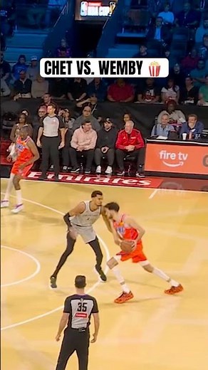 Wemby blocks Chet 😳