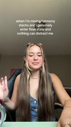 practicing so i can perfect harmony stacks on my own songs and Ari is mother so #harmonystacks #looping #flowstate #arianagrande #vocals