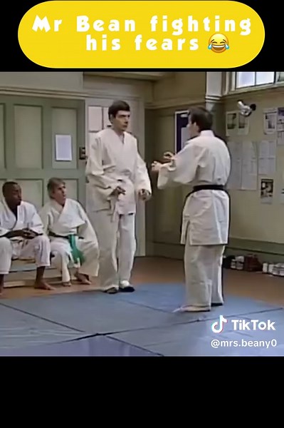 #mrbean #funnyvideos #comedyvideo #mrbeancomedy #fyp