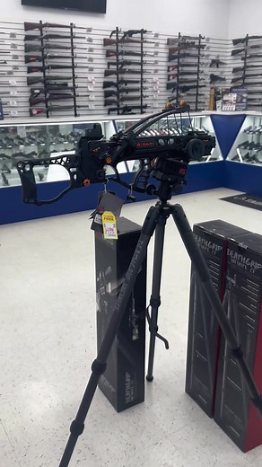 Ravin R18 Crossbow Review: A Sweet Crossbow Pistol Combo!