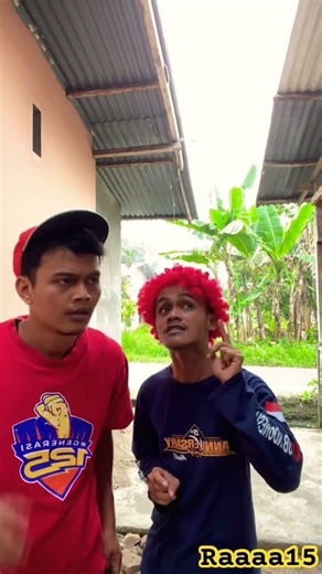 Scary ambulance sound