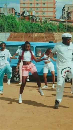 Weka Penguin! Cheza na Style! 🐧🔥 | Dufla Diligon