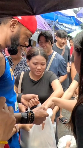 She Was Soaking Wet Selling Siopao… Then I Stepped In 🇵🇭 #philippines #shorts #viral #reels