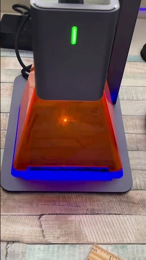 How many materials can LaserPecker 2 work on?