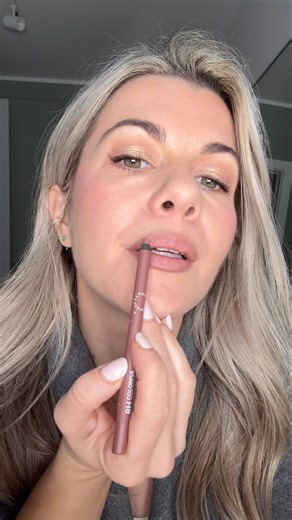 Olovka za usne koja preti da postane nova omiljena #tatjanabosanac