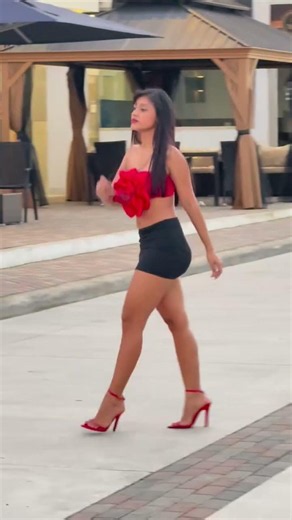 Pretty Eyes and Killer Figure Sindy Yamileth Lopez
