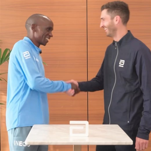 What do the 🐐 and an amateur marathoner have in common? Insights from Lingo by Abbott to help you get and stay healthy. | Abbott