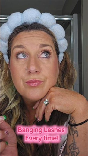 Fall in Love with Lashes 🍂 2-in-1 Mascara Demo