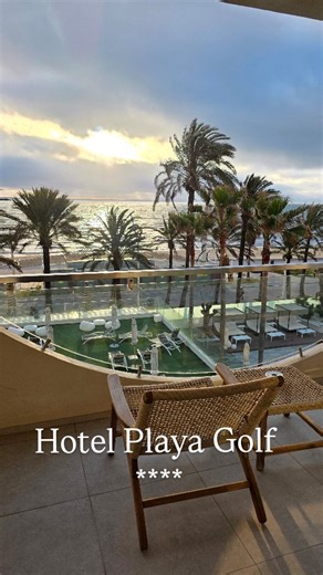 Step into the heart of Playa de Palma and you immediately feel it. Sun on your skin, a soft sea breeze in the air, the sound of waves in the background and right in the center of it all stands the iconic Hotel Playa Golf, just beside Balneario 6, one of the most famous beach spots in Europe. Today we walk you through a Junior Suite with sea view and it feels like opening the door to your own private horizon. Floor to ceiling light, endless blue outside the window and that unique calm that only t