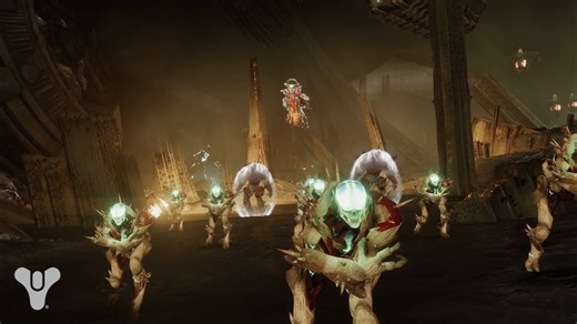 Xivu Arath s'en prend au Cuirassé. Aventurez-vous dans les Tréfonds et repoussez les Courroucéens de la Ruche. | Destiny
