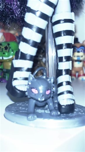 Clawdeen Wolf from Monster High: A Fun Overview