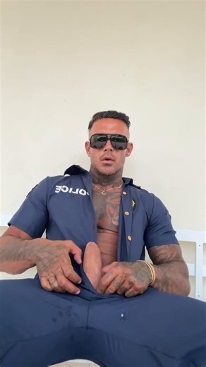 RT @purosanguelucas: CHUDAI 👮🏻‍♀️