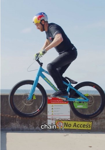 Danny Macaskill: Incredible Trials Bike Stunts