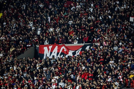 Flamengo, São Paulo e Palmeiras lideram torcida em pesquisa nacional do futebol