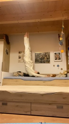 Vorübung für die Felgrolle#turnen#viralvideo