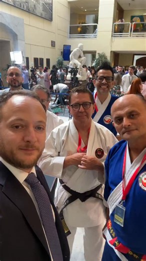 🥋 Es un acto de justicia. Las artes marciales son deporte, formación y disciplina, no armas. Tras una amplia aprobación en la Cámara, hacemos un llamado al Senado a despachar pronto este proyecto y terminar con décadas de estigmatización. Queremos que niñas, niños, jóvenes y personas mayores practiquen estas disciplinas con dignidad y sin trabas burocráticas 💪🇨🇱 | Jorge Guzmán Zepeda