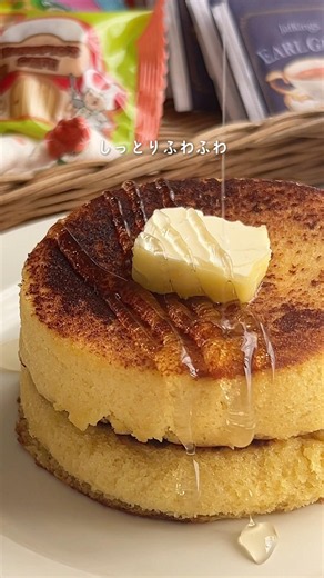 レンチン3分！簡単に厚焼きパンケーキが作れるレシピ🥞✨ #簡単レシピ #お菓子作り #ヘルシーおやつ #米粉#パンケーキ#shorts