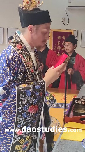 Traditional Taoist Ceremony and Daoist Practices