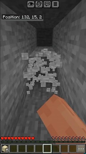 Digging until I find Iron ore in Minecraft #shorts #minecraft #minecraftgameplay #gaming