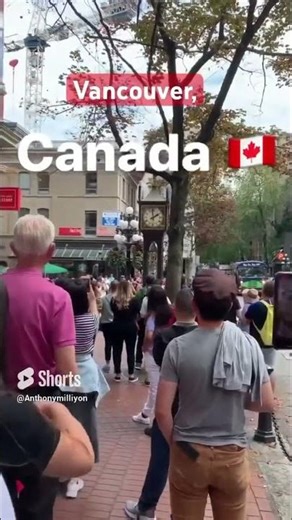 What does the world famous clock look and sound like? Vancouver Canada #clockwatching #worldclock