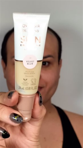 EASY HALLOWEEN VAMPIRE MAKEUP 🦇💄 Using @lunarbeauty @blendbunnycosmetics HALLOWEEK 7 🎃👻#halloweenmakeup #vampiremakeup (ps I know I grew the wrong fangs in some of the clips😂🤣😅 I fixed it after lol😅) | Cristina J Acosta