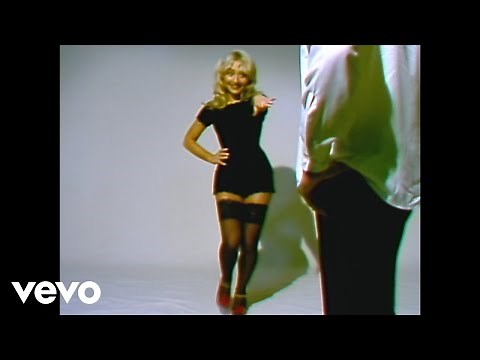 Sabrina Carpenter - House Tour (Official Lyric Video)