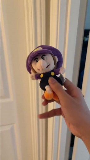Thomas! ja! ja! jaaaaaa! (Baby Waluigi Version) : Super Boyfriend Plush Show