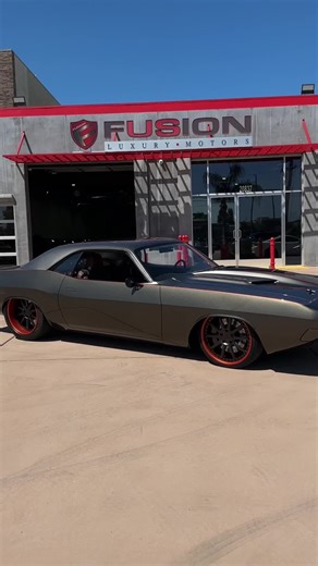 10,000 hours of work by hand went into building Havoc! The 572 Aluminum Hemi F3R ProCharged Engine alone provides 900 HP, and combined with the F3R direct ProCharger, this beast can make up to 2500 Horsepower #havoc #1970dodgechallenger #dodgechallenger #challenger #famouscars #restomod #musclecars #customvehicles #sema #procharged #2500hp #horsepower #hemi #roadstershop