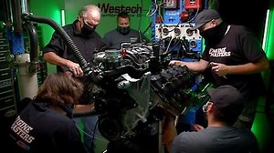 Watch Engine Masters Season 5 Episode 79 - Engine Masters go to School on the Gen III Hemi