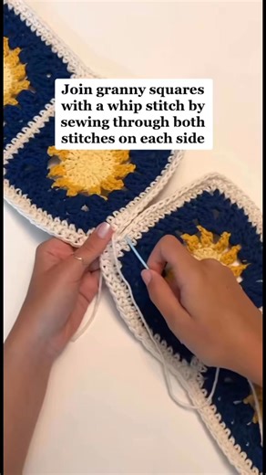 294K views · 3.4K reactions | Joining granny squares with a whip stitch #crochettutorial #crochettips #crochetideas #learntocrochet | CreatewithCarolyn | Facebook