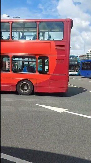 What's the Luton and Dunstable busway?