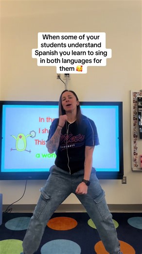 Teaching Special Education Students in English and Spanish