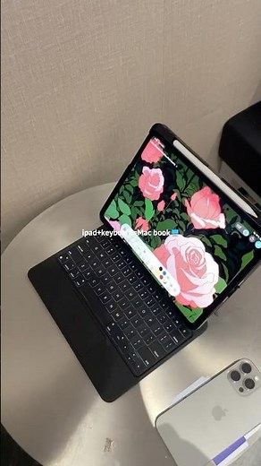 iPad M4 just met its match. Smart Connector, no Bluetooth.⚡