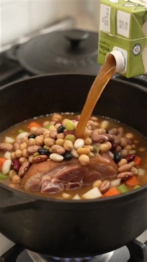Making 15 bean soup with ham hocks #food #foodie