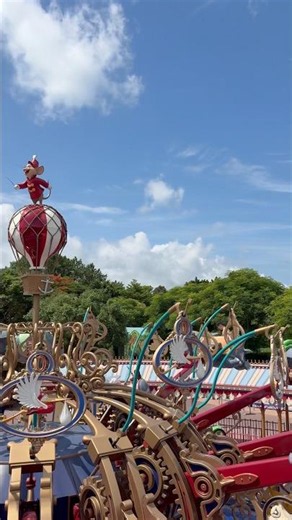 香港ディズニーランド【空飛ぶダンボ】