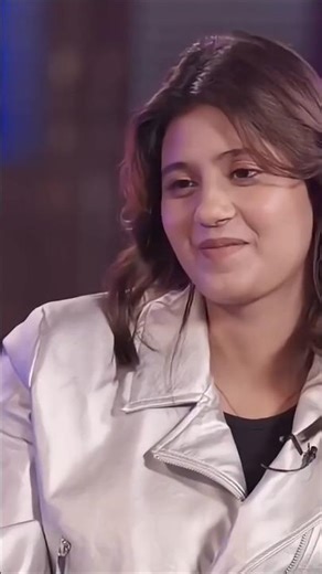 Anjali Arora Thailand Jayegi..? | Anjali Arora | Elvish Yadav | Bollywood | Trolling | #elvishyadav