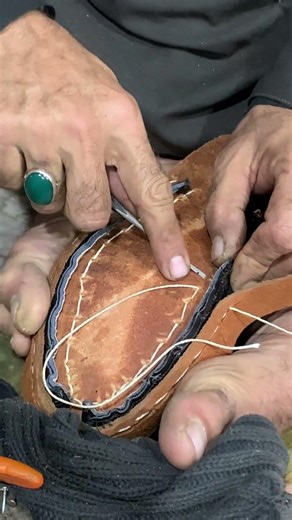 Satisfying Handmade Leather Products Making Process | Pure Craftsmanship