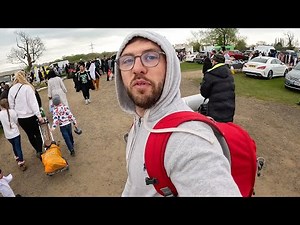 What can I find at 3 Carboot sales?