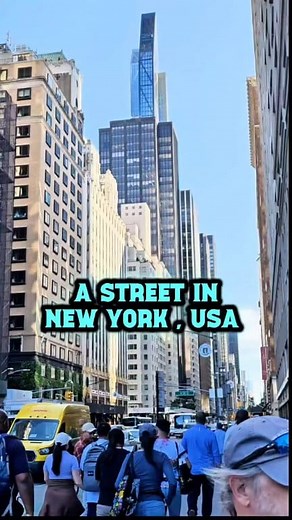 New York, New York, USA Many people are captivated by the stunning architecture and historic significance of New York City's skyscrapers. From classic Art Deco designs to innovative modern towers, the cityscape showcases a wide range of styles and stories. #newyorkcity #newyork #newyorklife #NewYorkGiants #newyork_instagram #NewYorkUSA #usareels #usa | Talat Rehman
