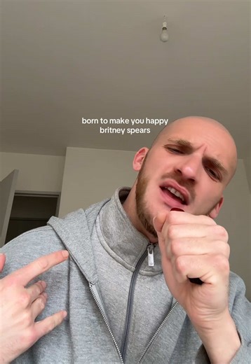 born to make you happy, britney spears. 90s music #britneyspears #90smusic