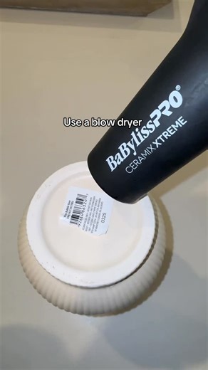 Rachael Eppley on Instagram: "I can’t count the number of times I’ve said, “This sticker won’t come off,” and searched things like “how to remove a barcode sticker” or “how to remove a sticker.” I’d try a whole bunch of different techniques that never really worked. But THIS way works every time 👏 If you have some sticker residue left over, just use a little alcohol and it’ll come right up ✨ I love you forever! Xoxo, your insta mom 💕 @babylissprousa • • • • • • #fyp #removesticker #tipsandtric