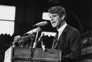 "Omaha Rainbow": Robert Kennedy and a song of '68