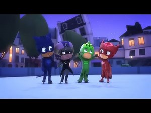 Soaring to Save Christmas Eve! | Superheroes | PJ Masks