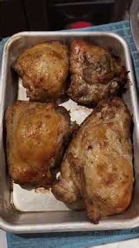 How I make Honey Garlic Chicken Thighs. You gotta try! #chickenthigs #honeygarlicchicken #dinne