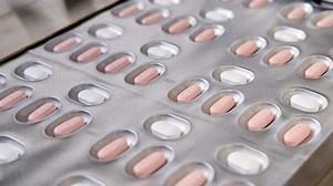 Pfizer’s antiviral pill approved in Canada for some COVID-19 patients