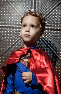 Use Perforated Hardboard as a Backdrop for Epic Portraits with Beams of Light