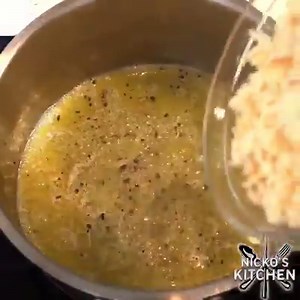 Attention cheese lovers!! Try my warm Roquefort Cheesecake with roasted tomatoes and basil oil 👌 Recipe in comments 😊 | Nicko's Kitchen